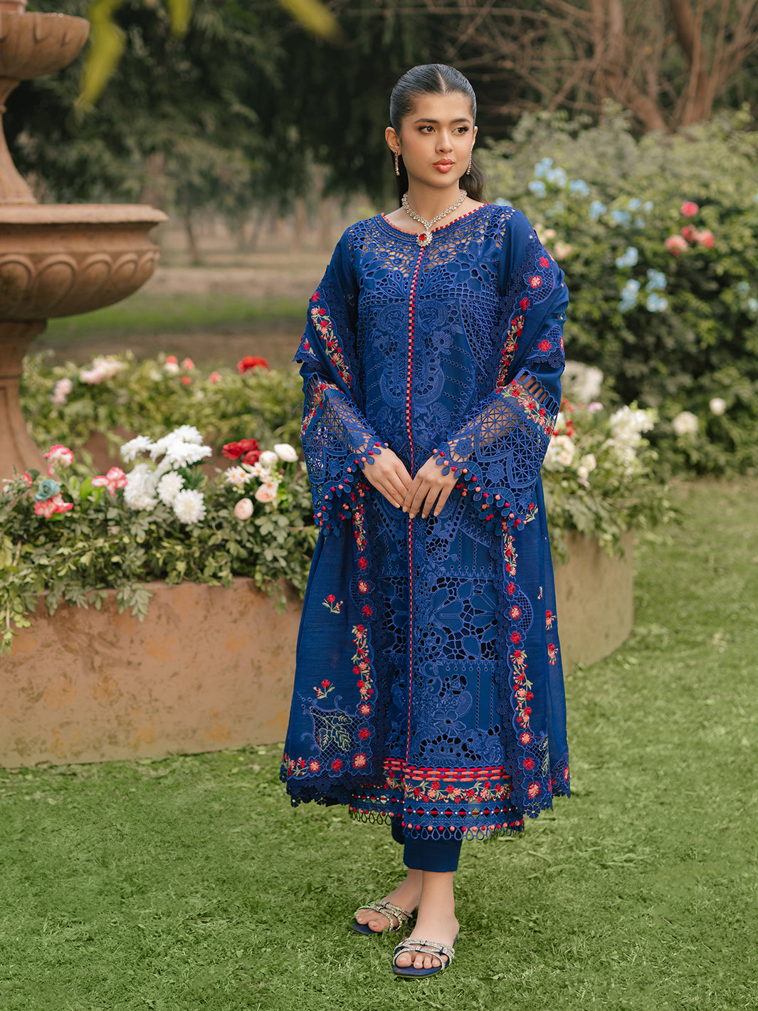 Bin Ilyas | Freesia Embroidered Lawn 25 | 106 - B