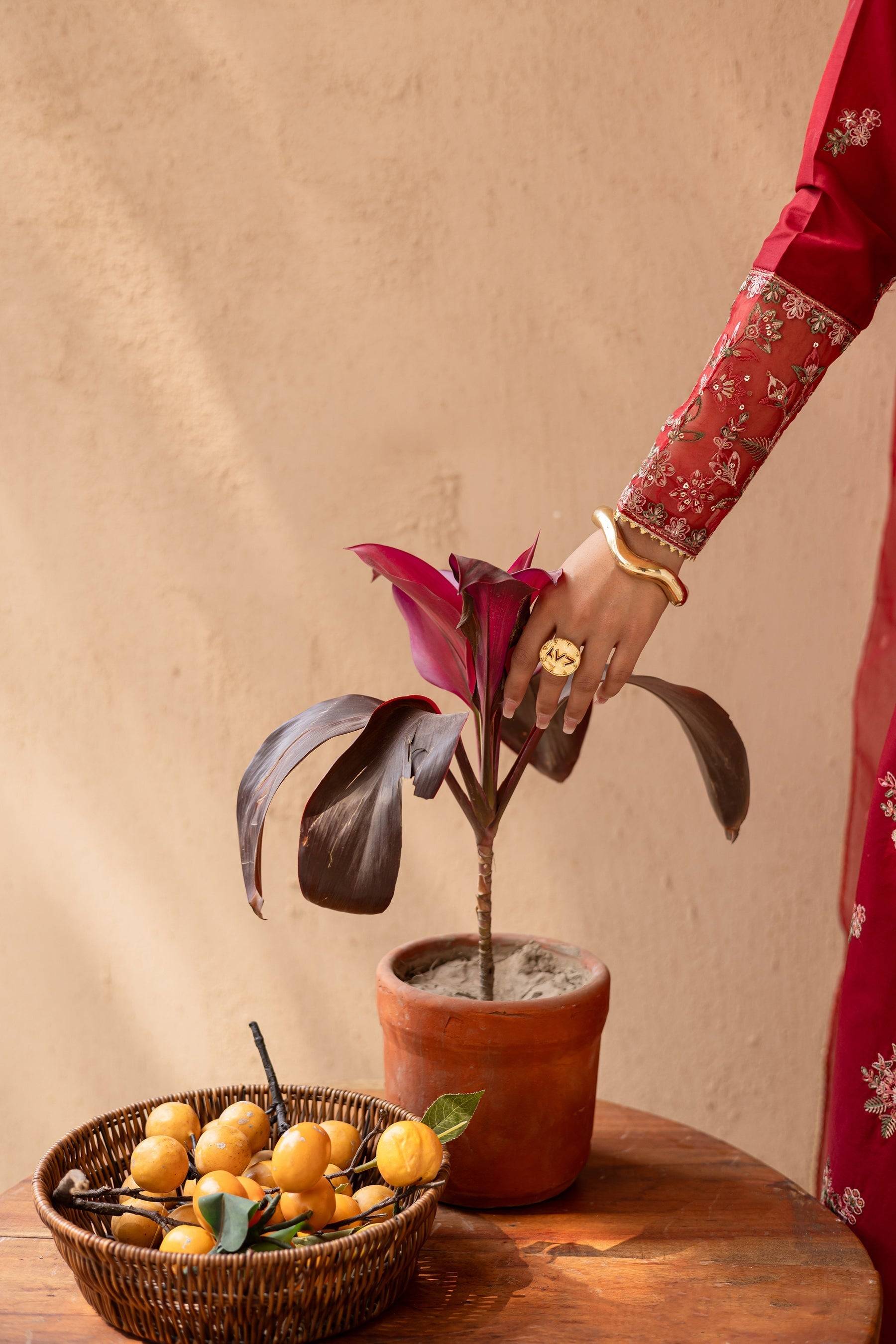 Batik | Nyra Embroidered Summer Solids | Starburst by Maria Faisal - Registered Vendor of : Batik - type : Ladies Clothes - 100% original wedding dresses