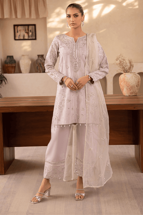 Emaan Adeel | Noore Festive Formals | YALINA by Maria Faisal - Registered Vendor of : Emaan Adeel - type : Ladies Clothes - 100% original wedding dresses