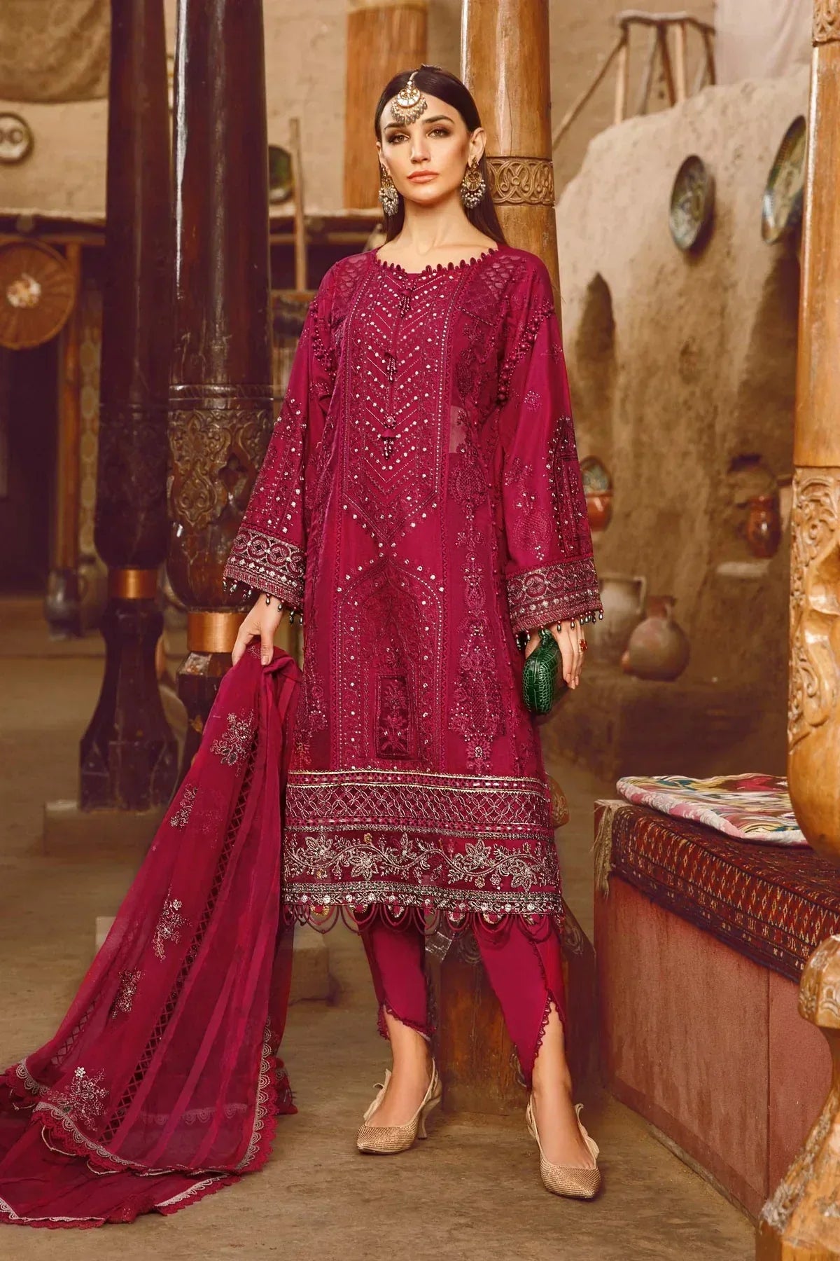 Maria B | Luxury Lawn | D-2311-B - Ladies Clothes - Maria Faisal