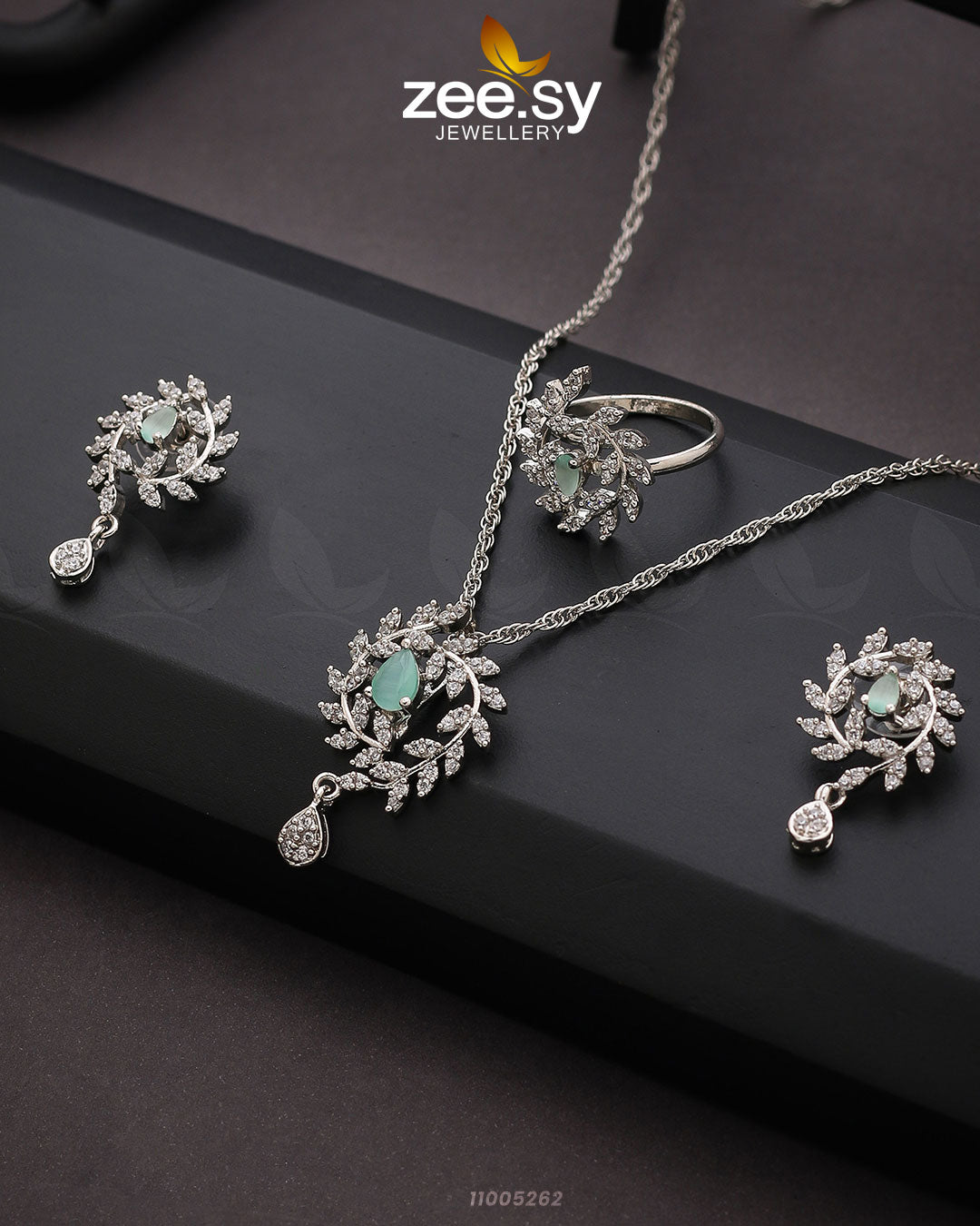 Pendant-0100 - Pendant 