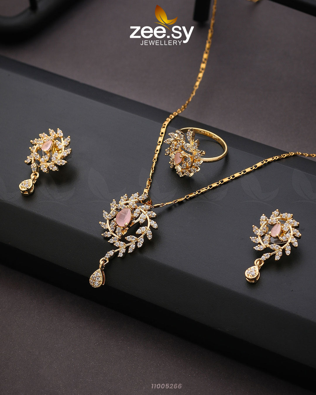 Pendant-0100 - Pendant 