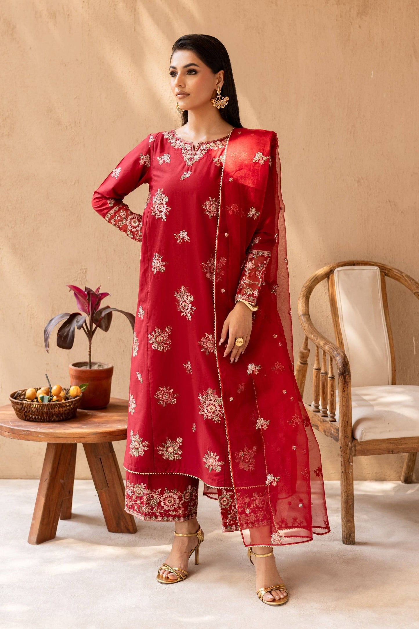 Batik | Nyra Embroidered Summer Solids | Starburst by Maria Faisal - Registered Vendor of : Batik - type : Ladies Clothes - 100% original wedding dresses