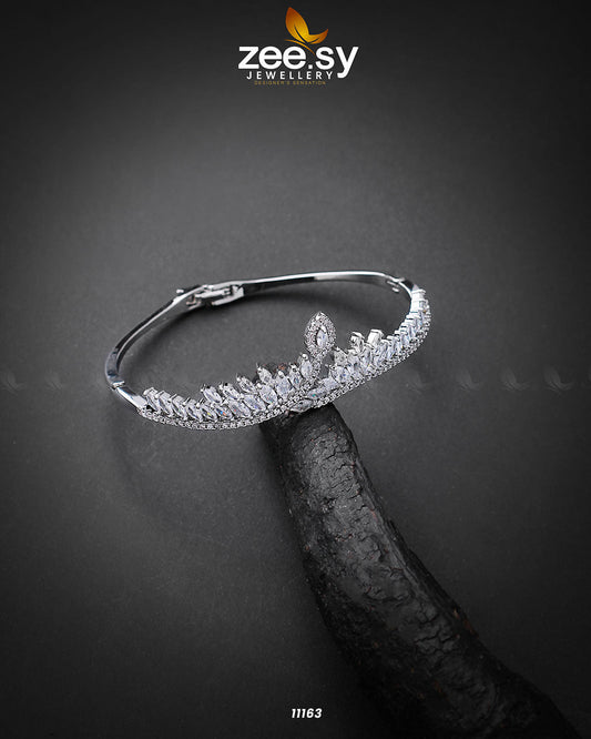 Sphere Bracelet - Bracelet 