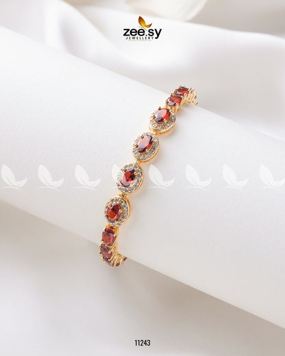 Burmese Bracelet - Bracelet 