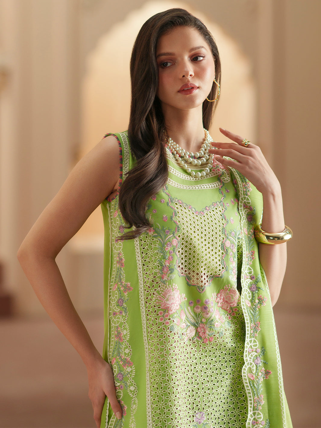 Bin Ilyas | Mashriq Luxury Lawn 26 | D-112-A - Luxury Dress - available at Maria Faisal in UK and USA.