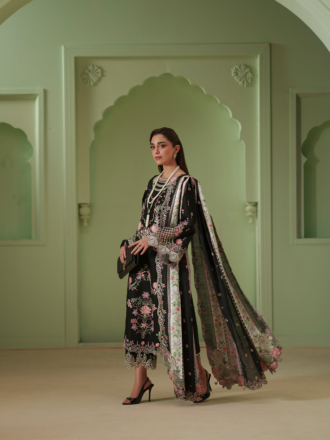 Bin Ilyas | Mashriq Luxury Lawn 26 | D-112-B - Luxury Dress - available at Maria Faisal in UK and USA.