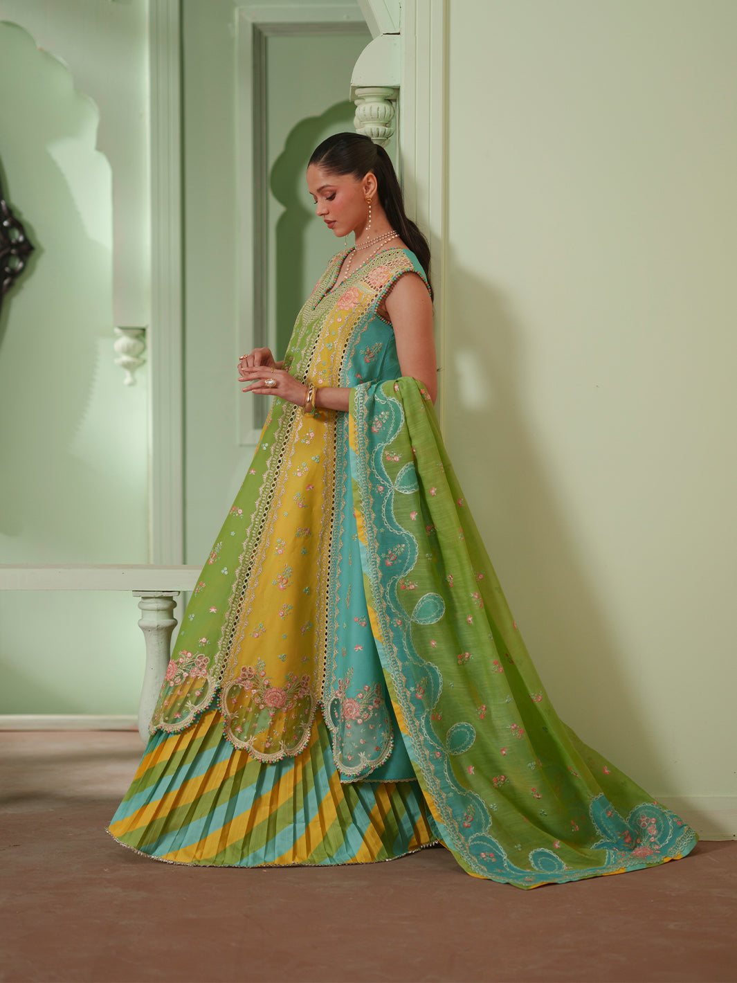 Bin Ilyas | Mashriq Luxury Lawn 26 | D-114-A - Luxury Dress - available at Maria Faisal in UK and USA.