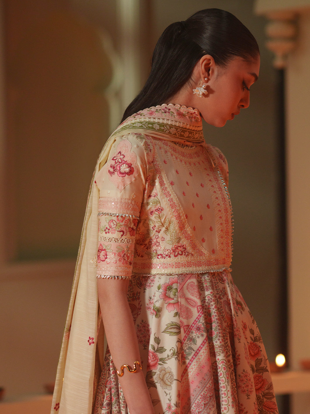 Bin Ilyas | Mashriq Luxury Lawn 26 | D-115-A - Luxury Dress - available at Maria Faisal in UK and USA.