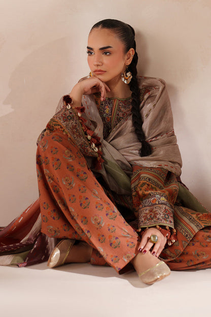 Baroque | Luxury Pret 25 | UF-4293 - Formal Dress - available at Maria Faisal in UK and USA.