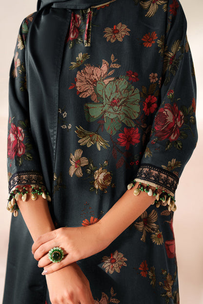 Baroque | Luxury Pret 25 | UF-4294 - Formal Dress - available at Maria Faisal in UK and USA.