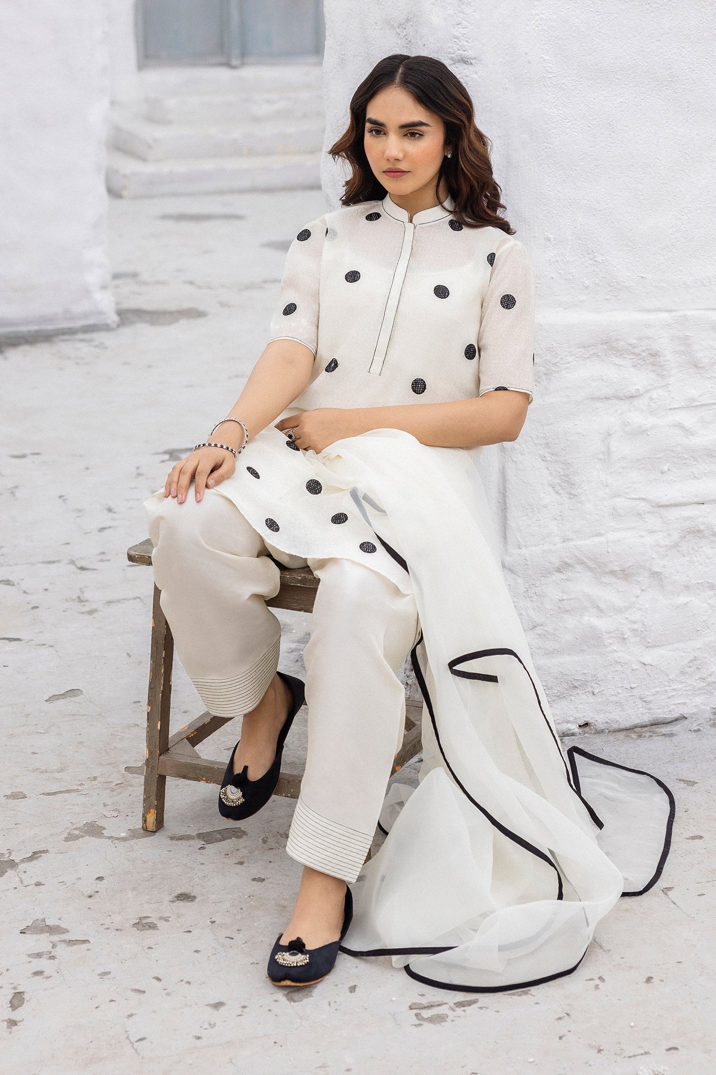 Erum Khan | Ramadan Edition | Elara by Maria Faisal - Registered Vendor of : Ansab Jahangir - type : Ladies Clothes - 100% original wedding dresses