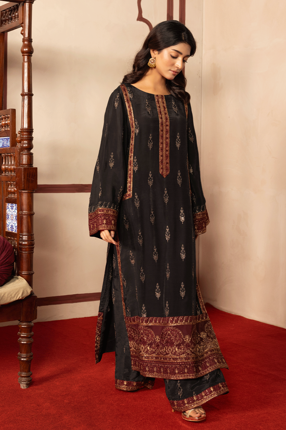 Erum Khan | Intezar e Eid | Riwayat - Luxury Dress - available at Maria Faisal in UK and USA.