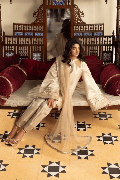 Erum Khan | Intezar e Eid | Nazaakat - Luxury Dress - available at Maria Faisal in UK and USA.