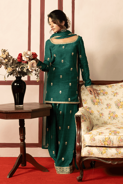 Erum Khan | Intezar e Eid | Firoza - Formal Dress - available at Maria Faisal in UK and USA.