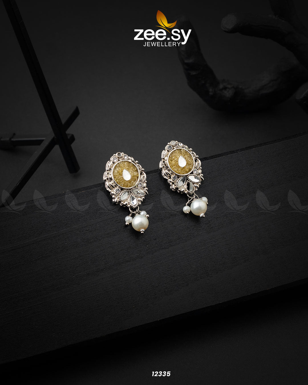 Limestone Crush Studs Earrings - Earrings 