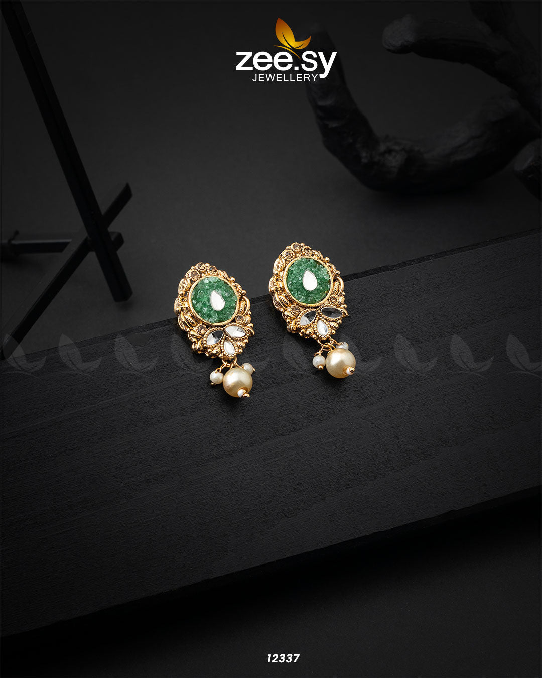 Quartz Earrings - Earrings 