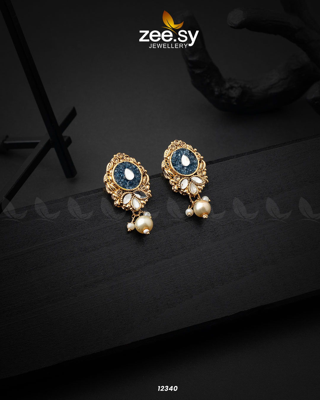 Quartz Earrings - Earrings 