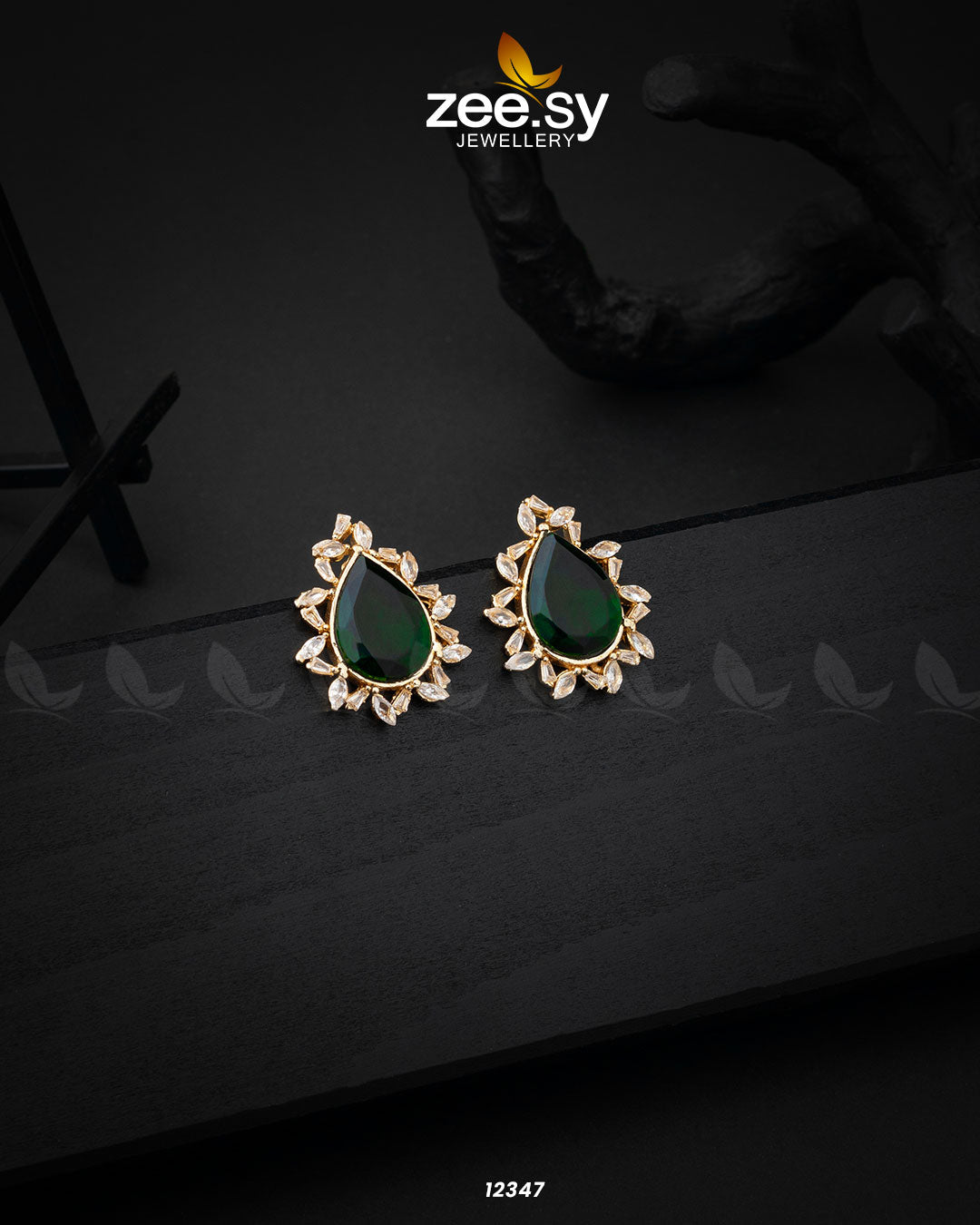 Oval Star Earrings - Earrings 