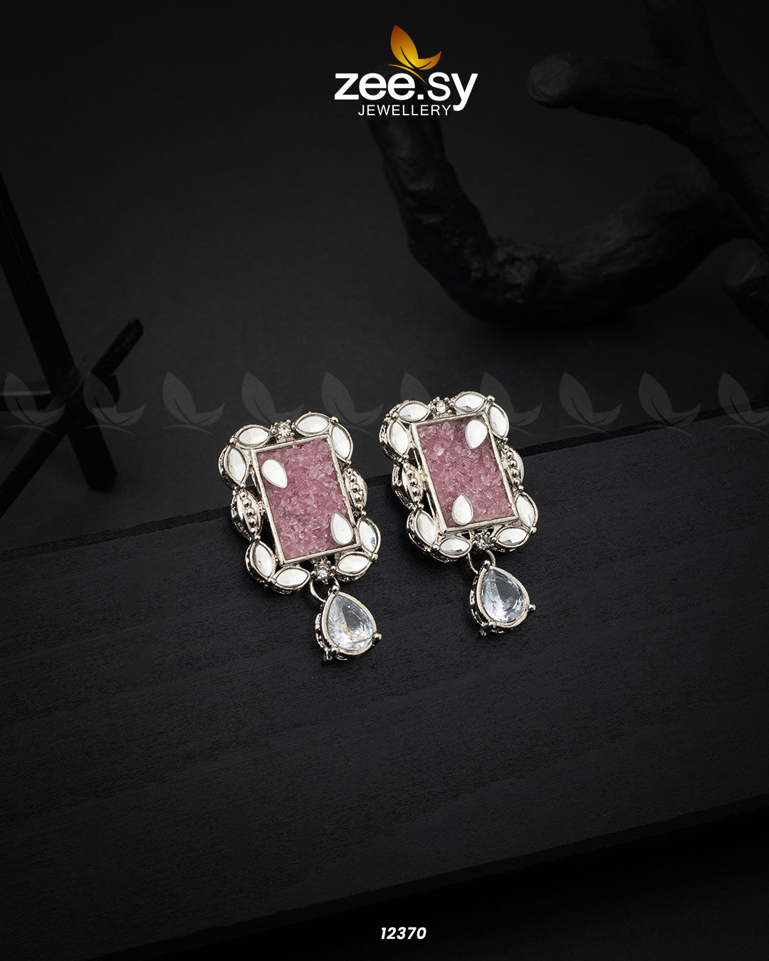 Agate Studs Earrings - Earrings 