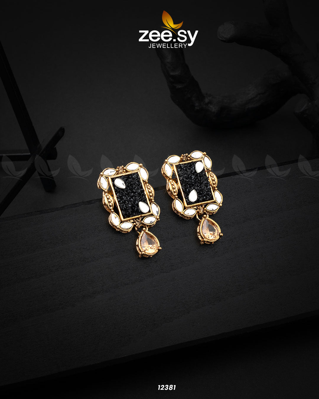 Ethereal Earrings - Earrings 