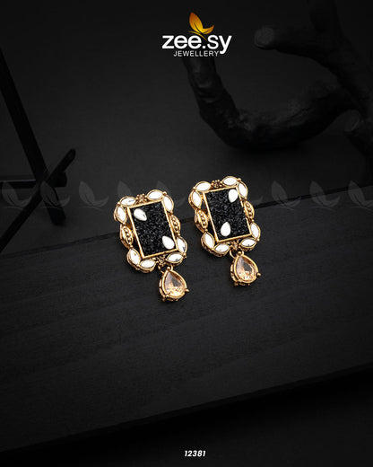 Ethereal Earrings - Earrings 