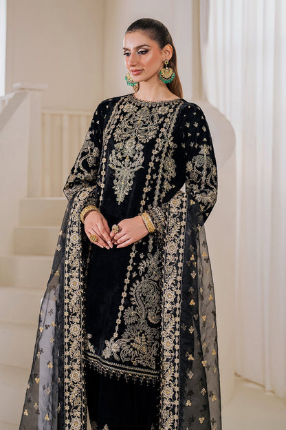 Baroque | Jahanara Luxury Velvet 23 | UF-760 - Designer Dress with Intricate embroidery and embellishments. Shop elegent wedding dress at Maria Faisal.