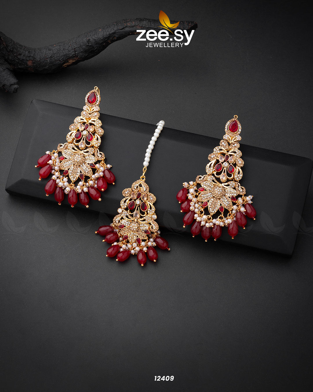 Sarah's Earrings - Earrings 