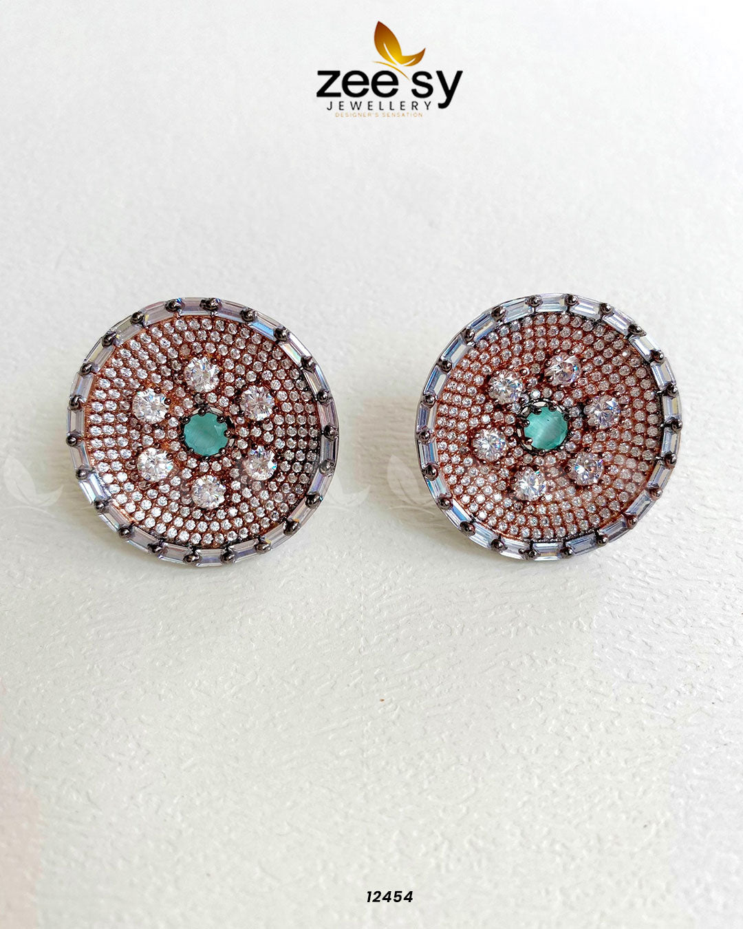 Studs Earrings - Earrings 