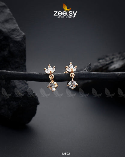 Tiny Leaf Earrings - Earrings 