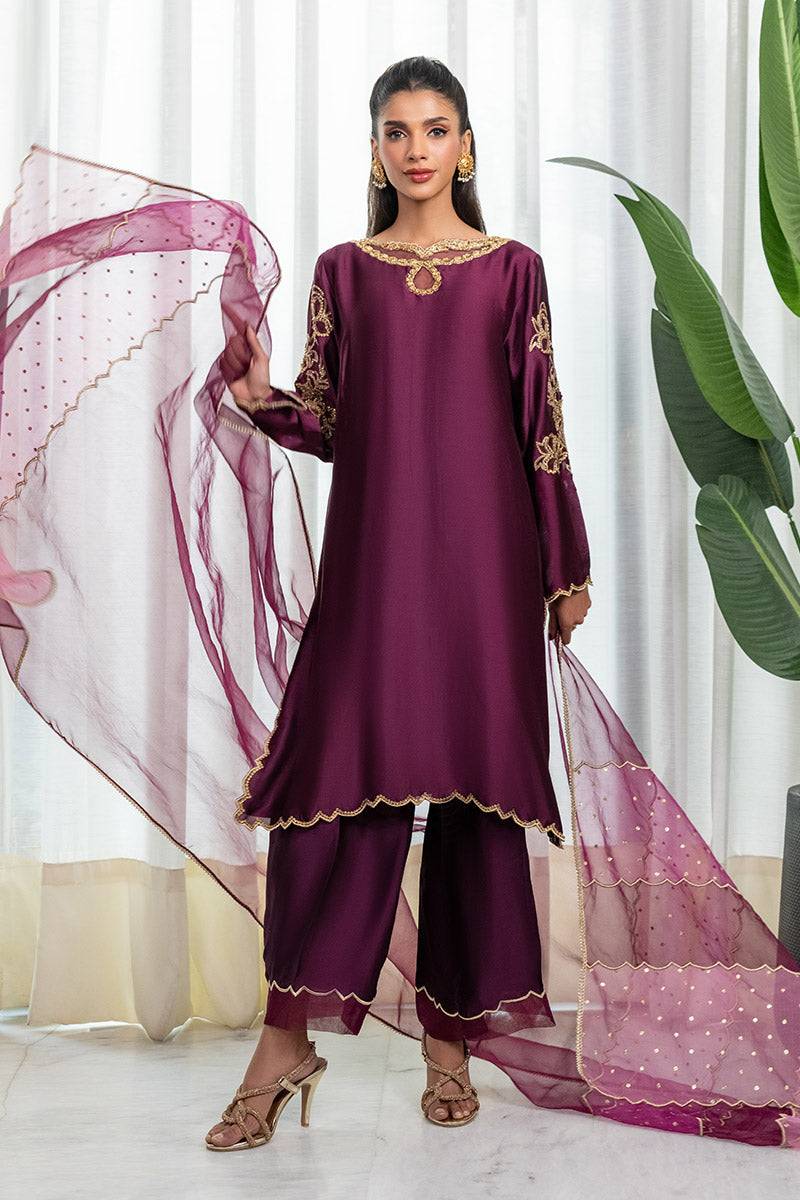 Chic Ophicial | Celenia Pret | Java Plum by Maria Faisal - Registered Vendor of : Chic Ophicial - type : Ladies Clothes - 100% original wedding dresses