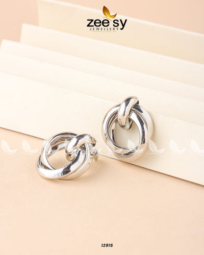 Debilis Earrings - Earrings 