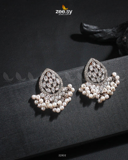 Faisha Earrings - Earrings 