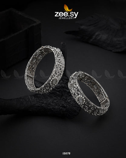 Hyderabadi Kara Bangles - Bangles 