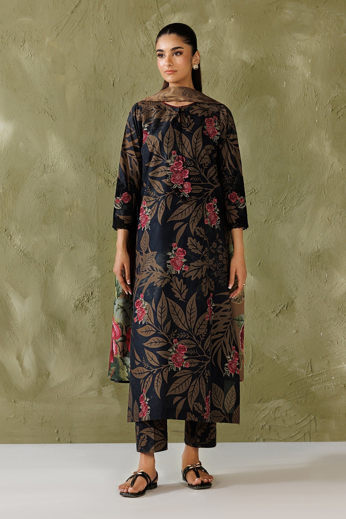 Baroque | Luxury Summer Pret | UF-4506 - Luxury Dress - available at Maria Faisal in UK and USA.