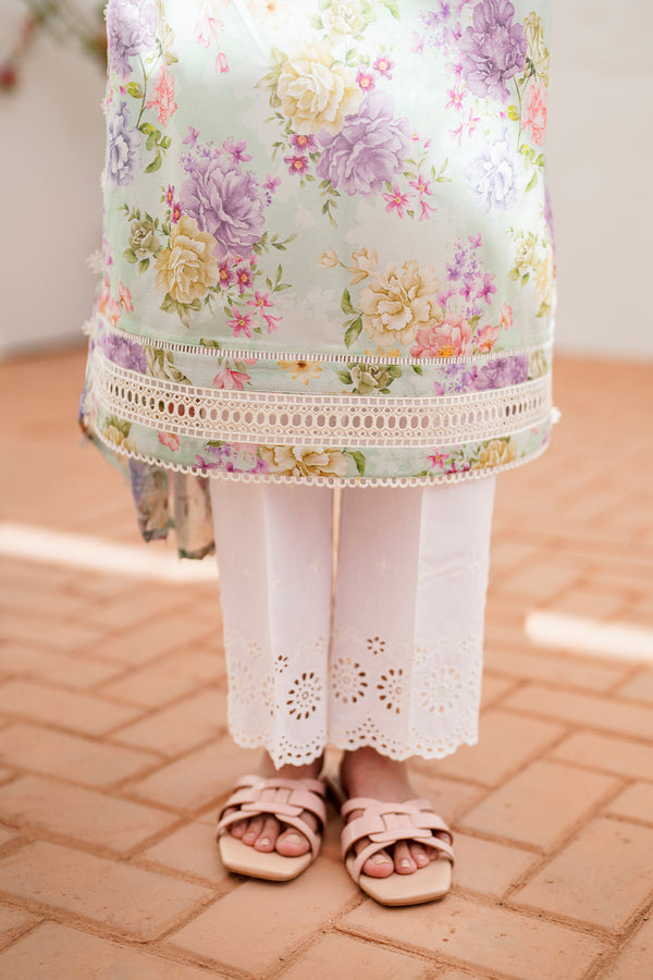 Baroque | Luxury Pret 24 | UF-631 - Designer Dress with Intricate embroidery and embellishments. Shop elegent wedding dress at Maria Faisal.