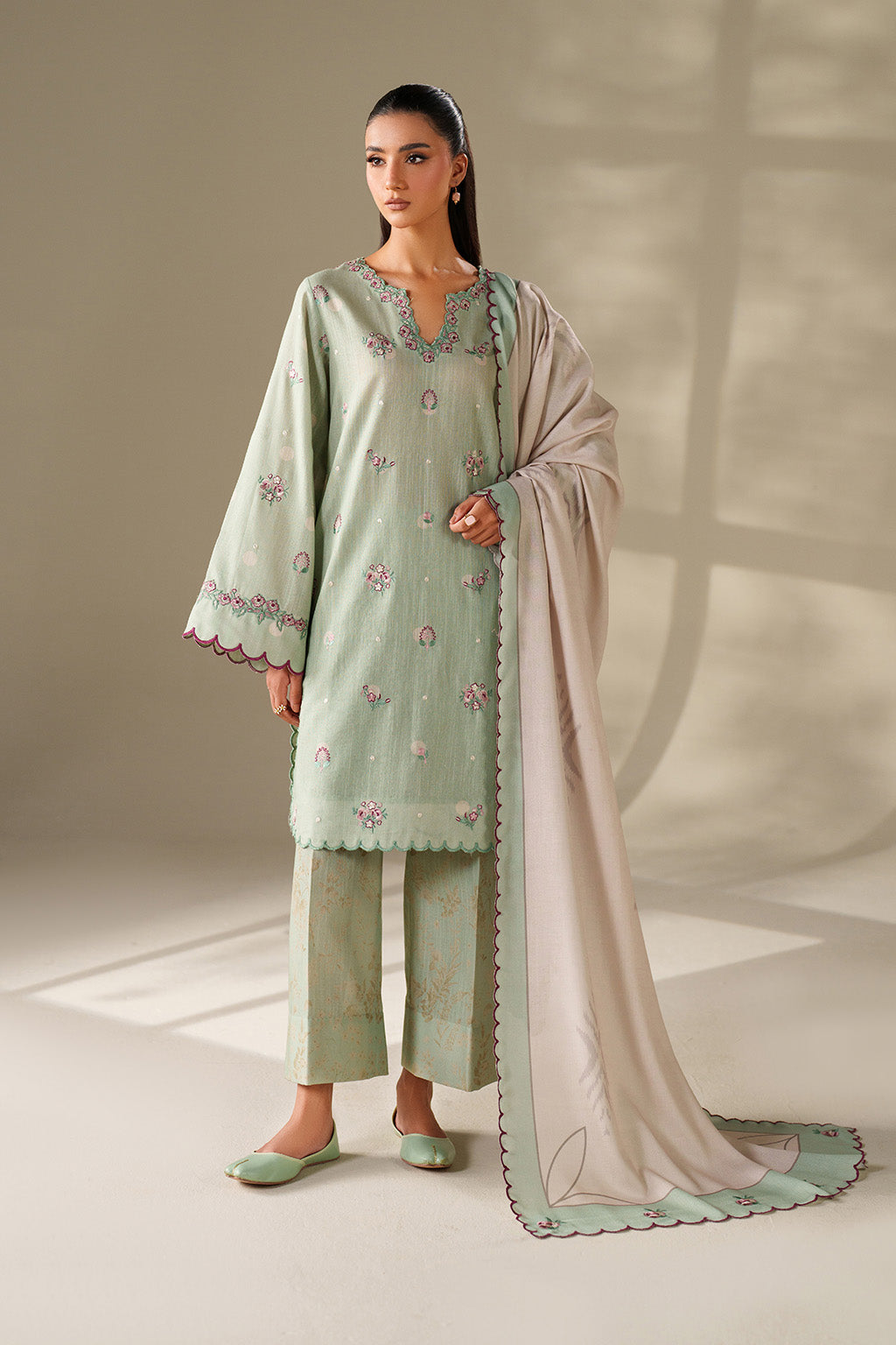Iznik | Winter Chapter 25 | UE-563 Printed Khaddar - Casual Dress - available at Maria Faisal in UK and USA.