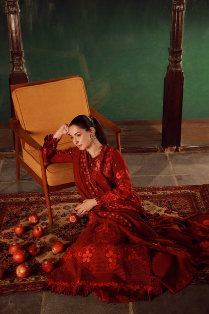 Maryam Hussain | Winter Shawl 25 | Riya - Formal Dress - available at Maria Faisal in UK and USA.