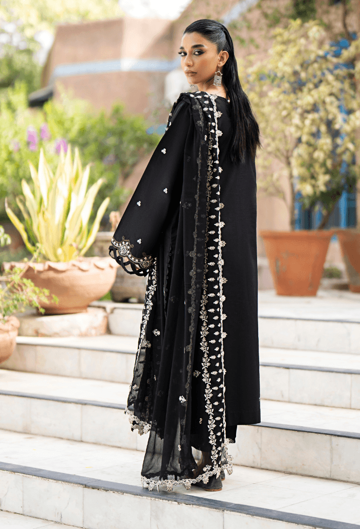 Humdum | Selin Lawn 25 | Selin - D05 by Maria Faisal - Registered Vendor of : Humdum - type : Ladies Clothes - 100% original wedding dresses
