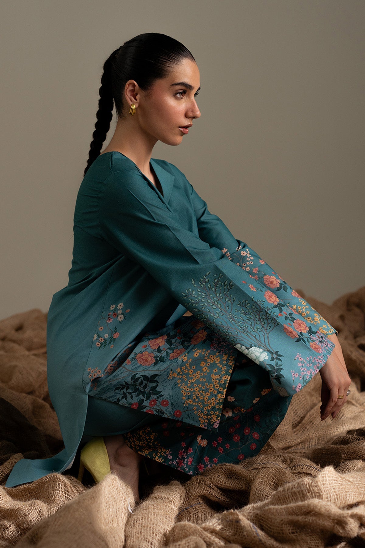 Afrozeh | Coords 25 | Frayed