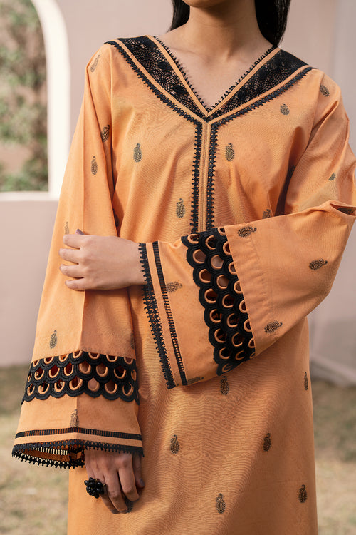 Baroque | Luxury Pret 24 | JACQUARD LAWN UF-613 - Designer Dress with Intricate embroidery and embellishments. Shop elegent wedding dress at Maria Faisal.