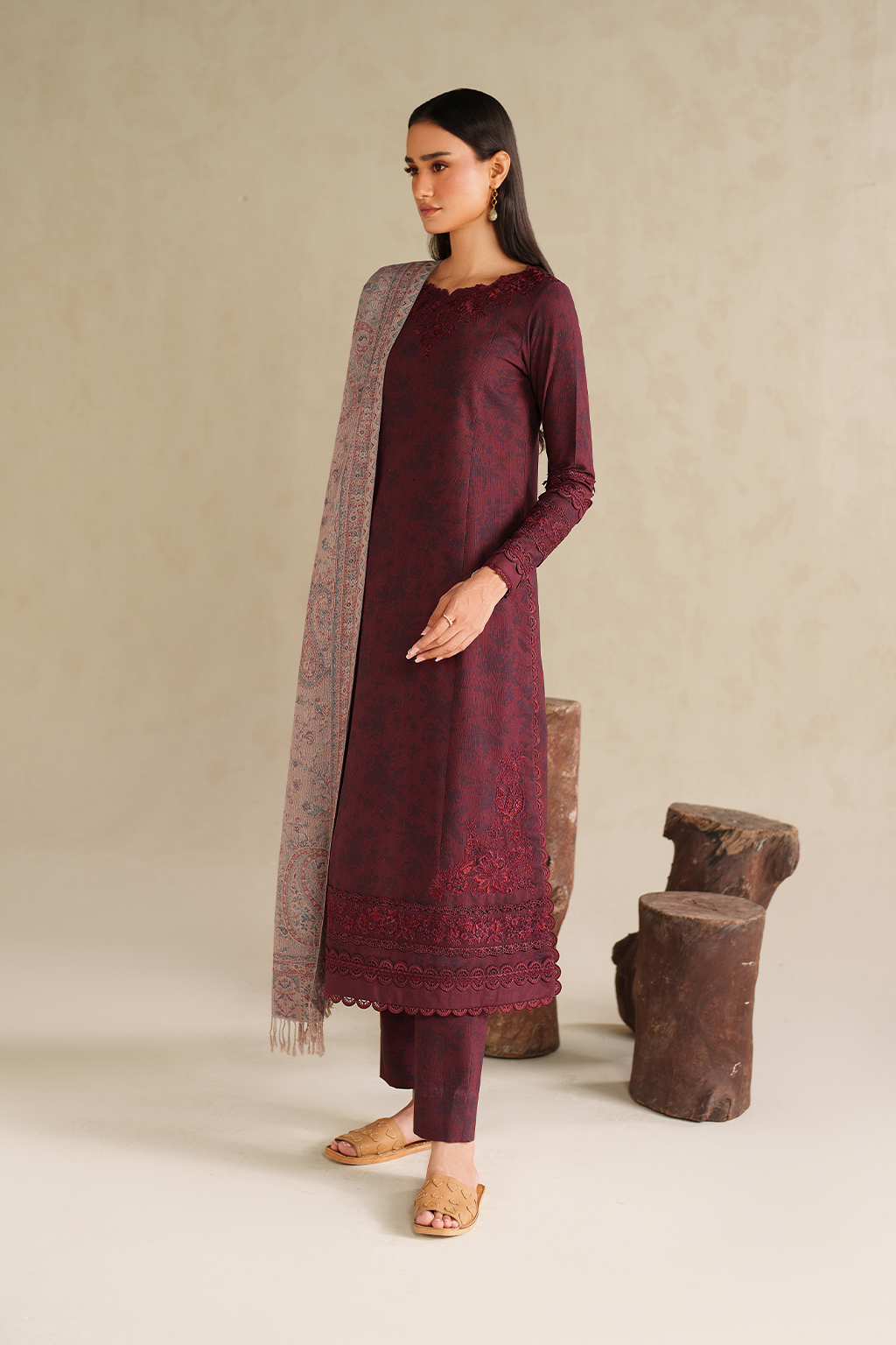 Iznik | Winter Chapter 25 | UE-590 Printed Khaddar - Casual Dress - available at Maria Faisal in UK and USA.