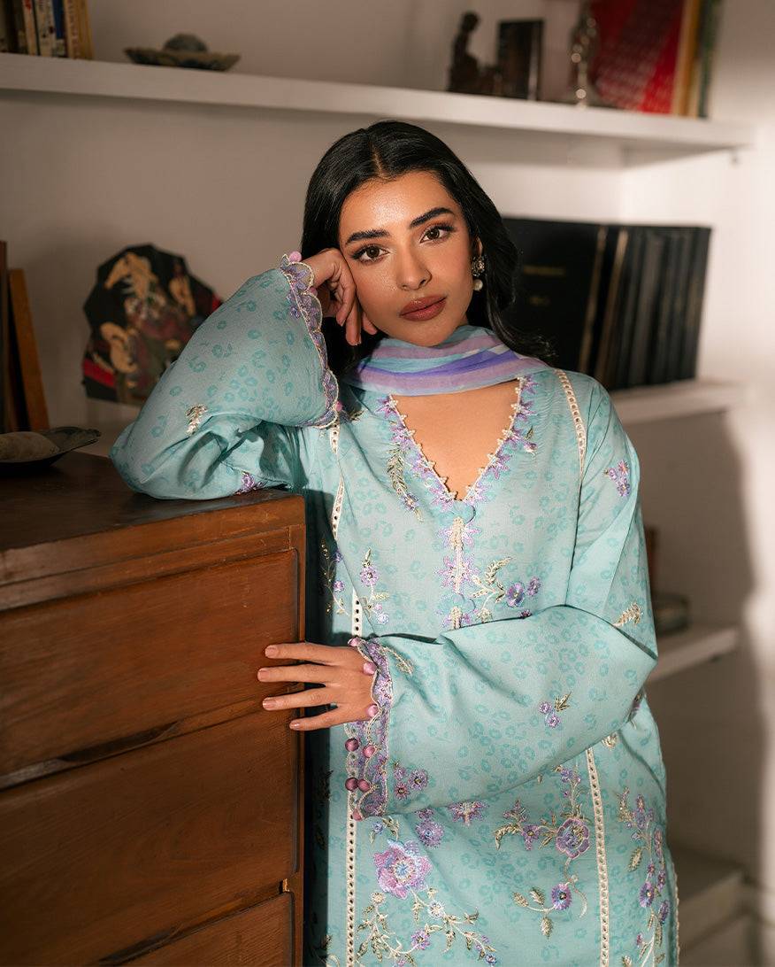 Roheenaz | Aashiyana Lawn | Minal by Maria Faisal - Registered Vendor of : Roheenaz - type : Ladies Clothes - 100% original wedding dresses