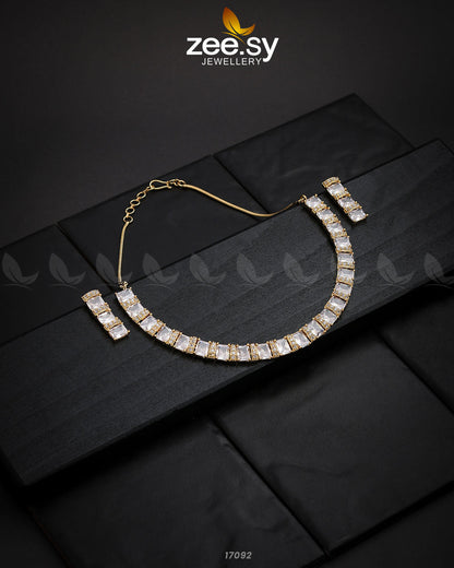 Shimmering Necklace - Necklace Sets 