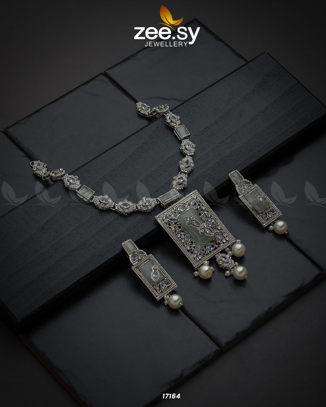 Majestic Gems Necklace - Necklace Sets 