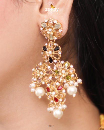 Magnolia Glimmer Necklace - Necklace Sets 