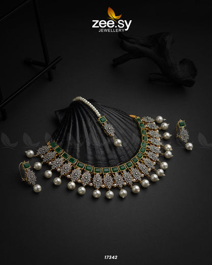 Preeti Necklace - Necklace Sets 