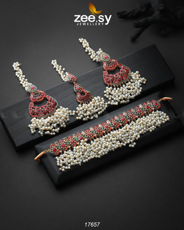 Amaira Chokar Necklace Set