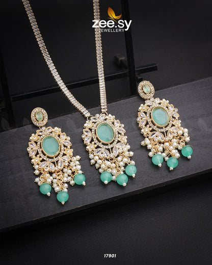 Adella's Necklace - Pendants 