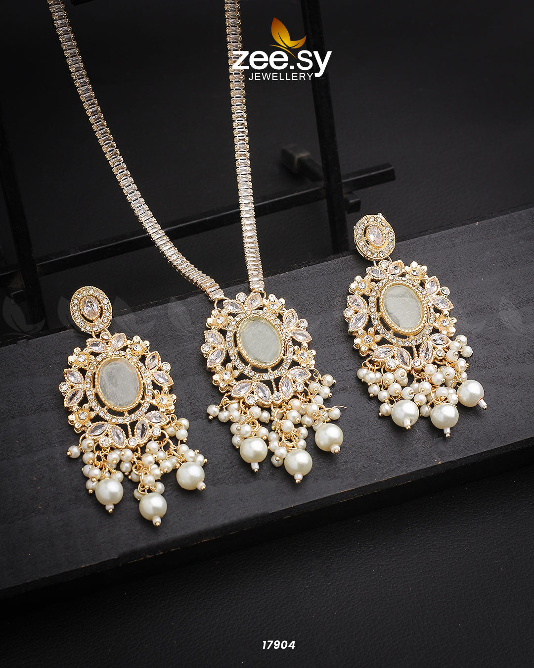 Adella's Necklace - Pendants 